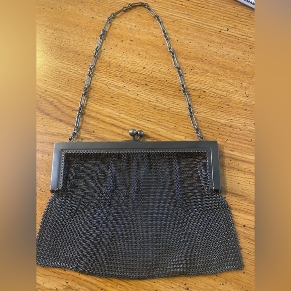 Antique German silver/ grey color mesh chains links evening purse/ clutch bag. - Picture 1 of 7
